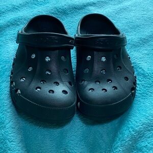 CROCS classic black shoes W8 M6 mules clogs